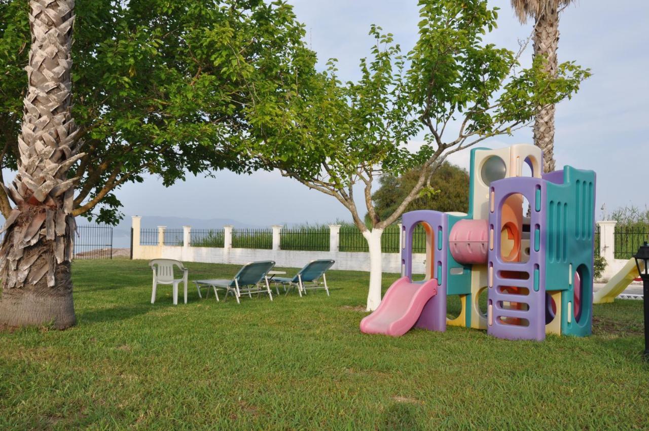 Neptune Resort Kávos Dış mekan fotoğraf