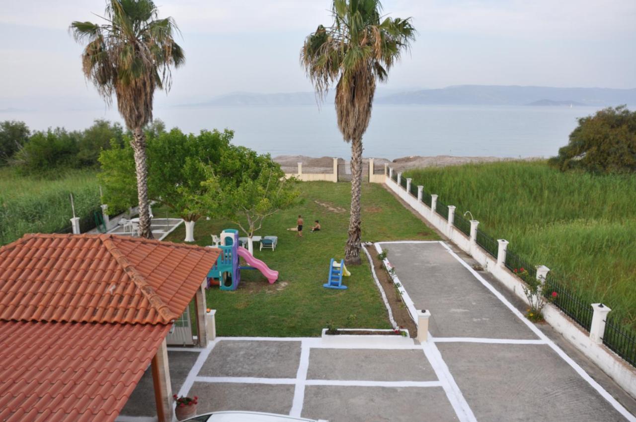 Neptune Resort Kávos Dış mekan fotoğraf