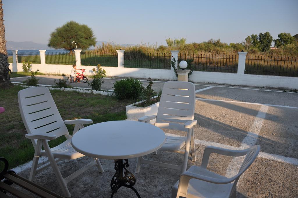 Neptune Resort Kávos Dış mekan fotoğraf
