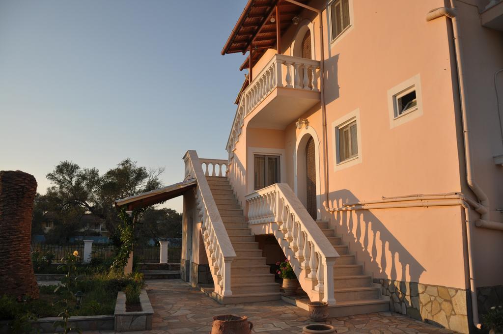 Neptune Resort Kávos Dış mekan fotoğraf