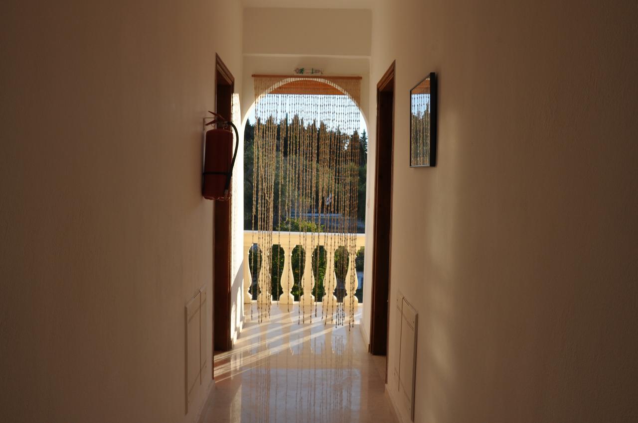 Neptune Resort Kávos Dış mekan fotoğraf